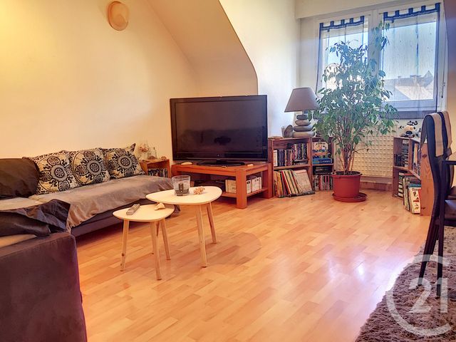 Appartement F2 à vendre - 2 pièces - 32.29 m2 - DINAN - 22 - BRETAGNE - Century 21 Agence De Bretagne Appartement F2 à vendre - 2 pièces - 32.29 m2 - DINAN - 22 - BRETAGNE - Century 21 Agence De Bretagne