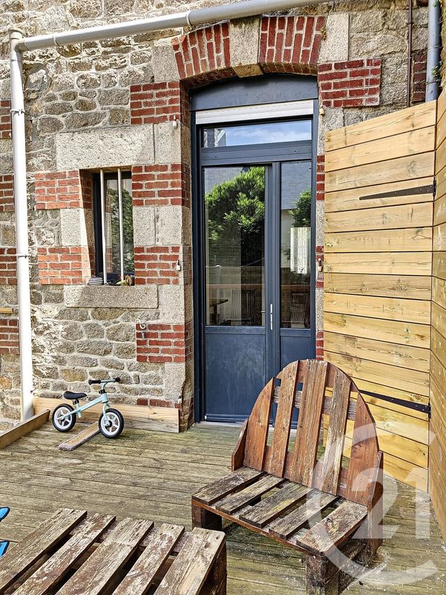 Afficher la photo en grand Appartement T3 à vendre - 3 pièces - 63.38 m2 - DINAN - 22 - BRETAGNE - Century 21 Agence De Bretagne