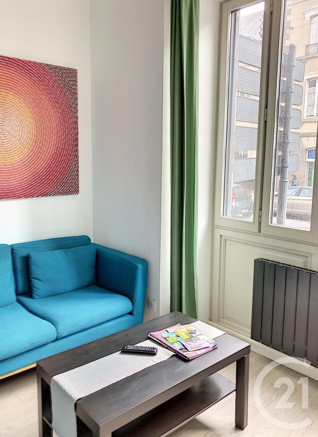 Afficher la photo en grand Appartement T3 à vendre - 3 pièces - 63.38 m2 - DINAN - 22 - BRETAGNE - Century 21 Agence De Bretagne