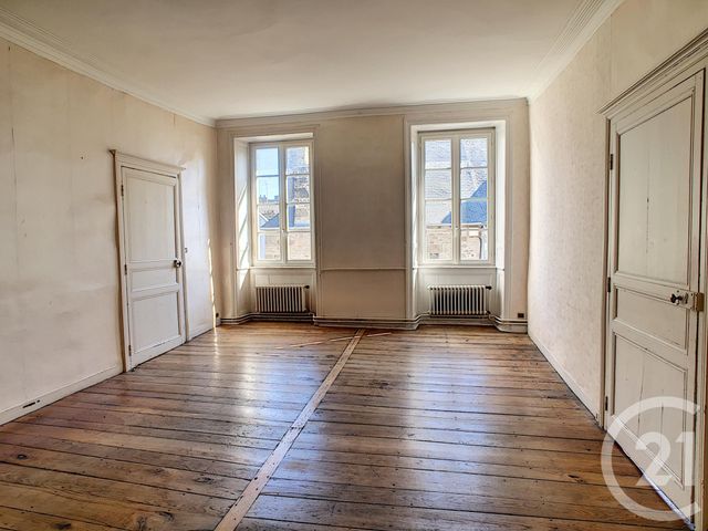 Appartement F5 à vendre - 5 pièces - 148.0 m2 - DINAN - 22 - BRETAGNE - Century 21 Agence De Bretagne Appartement F5 à vendre - 5 pièces - 148.0 m2 - DINAN - 22 - BRETAGNE - Century 21 Agence De Bretagne