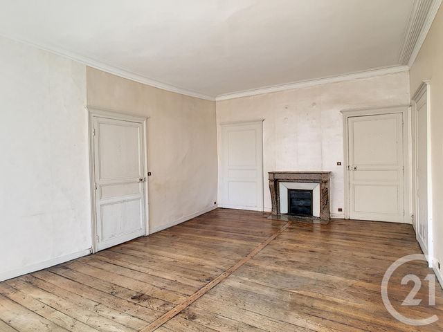 Appartement F5 à vendre - 5 pièces - 148.0 m2 - DINAN - 22 - BRETAGNE - Century 21 Agence De Bretagne Appartement F5 à vendre - 5 pièces - 148.0 m2 - DINAN - 22 - BRETAGNE - Century 21 Agence De Bretagne