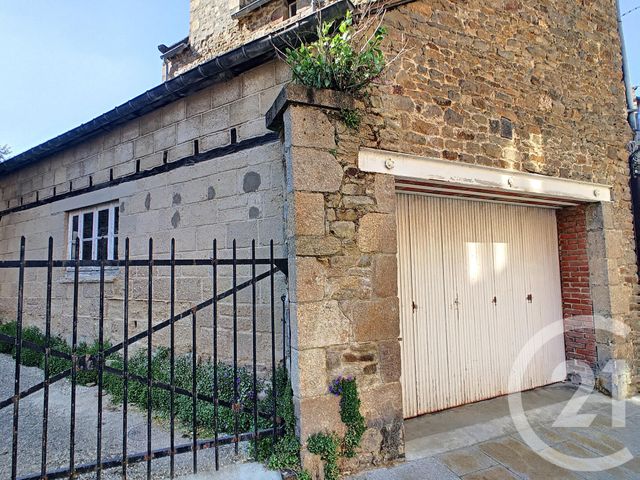 Appartement F5 à vendre - 5 pièces - 148.0 m2 - DINAN - 22 - BRETAGNE - Century 21 Agence De Bretagne Appartement F5 à vendre - 5 pièces - 148.0 m2 - DINAN - 22 - BRETAGNE - Century 21 Agence De Bretagne