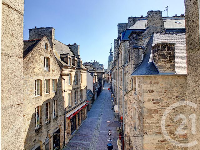 Appartement F5 à vendre - 5 pièces - 148.0 m2 - DINAN - 22 - BRETAGNE - Century 21 Agence De Bretagne Appartement F5 à vendre - 5 pièces - 148.0 m2 - DINAN - 22 - BRETAGNE - Century 21 Agence De Bretagne