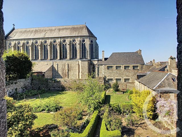 Appartement F5 à vendre - 5 pièces - 148.0 m2 - DINAN - 22 - BRETAGNE - Century 21 Agence De Bretagne Appartement F5 à vendre - 5 pièces - 148.0 m2 - DINAN - 22 - BRETAGNE - Century 21 Agence De Bretagne