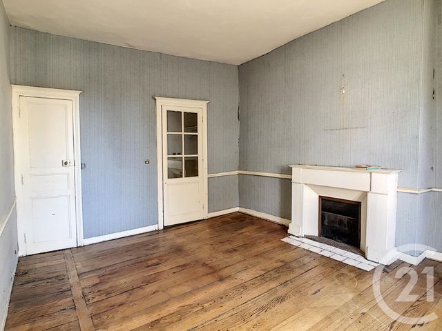 Appartement F5 à vendre - 5 pièces - 148.0 m2 - DINAN - 22 - BRETAGNE - Century 21 Agence De Bretagne Appartement F5 à vendre - 5 pièces - 148.0 m2 - DINAN - 22 - BRETAGNE - Century 21 Agence De Bretagne