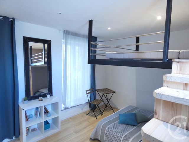 Afficher la photo en grand Appartement Duplex à vendre - 4 pièces - 114.4 m2 - DINAN - 22 - BRETAGNE - Century 21 Agence De Bretagne