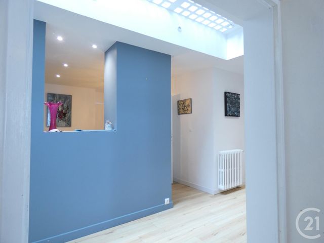 Afficher la photo en grand Appartement Duplex à vendre - 4 pièces - 114.4 m2 - DINAN - 22 - BRETAGNE - Century 21 Agence De Bretagne