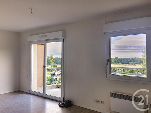 Appartement F2 à louer - 2 pièces - 39.19 m2 - TRELIVAN - 22 - BRETAGNE - Century 21 Agence De Bretagne Appartement F2 à louer - 2 pièces - 39.19 m2 - TRELIVAN - 22 - BRETAGNE - Century 21 Agence De Bretagne