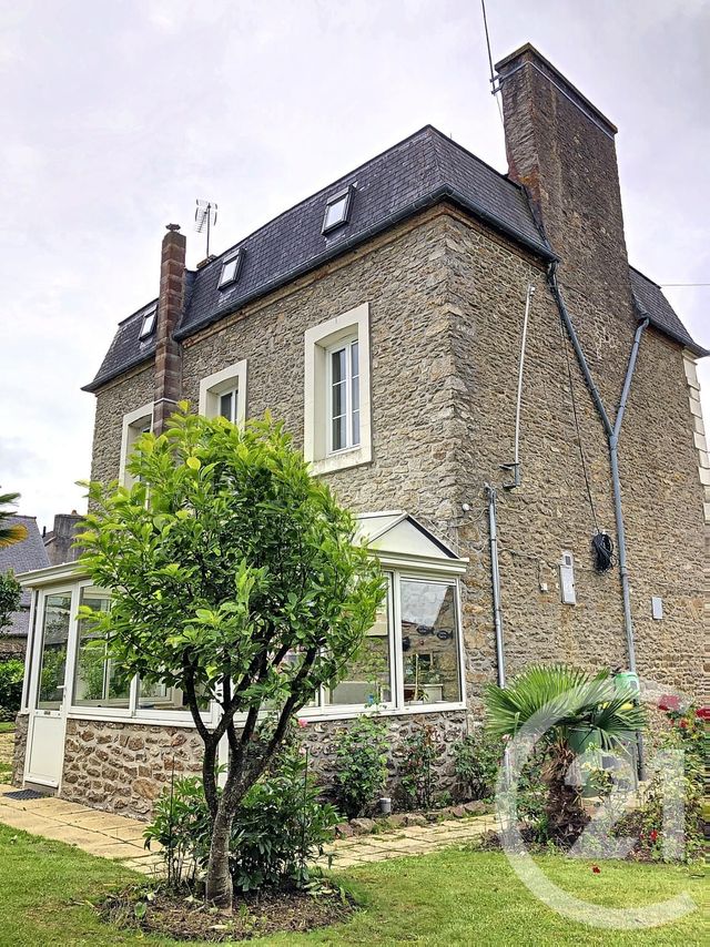 Afficher la photo en grand maison à vendre - 8 pièces - 189.0 m2 - DINAN - 22 - BRETAGNE - Century 21 Agence De Bretagne