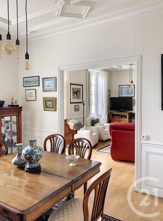Afficher la photo en grand maison à vendre - 8 pièces - 189.0 m2 - DINAN - 22 - BRETAGNE - Century 21 Agence De Bretagne