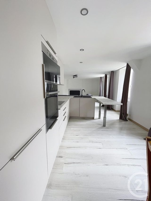 Appartement T3 à vendre - 3 pièces - 76.7 m2 - DINAN - 22 - BRETAGNE - Century 21 Agence De Bretagne