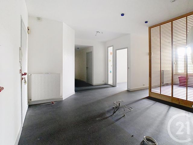 Appartement Local à vendre - 4 pièces - 149.18 m2 - DINAN - 22 - BRETAGNE - Century 21 Agence De Bretagne