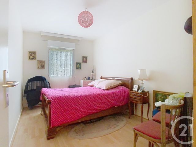 Afficher la photo en grand Appartement F3 à vendre - 3 pièces - 67.7 m2 - DINAN - 22 - BRETAGNE - Century 21 Agence De Bretagne