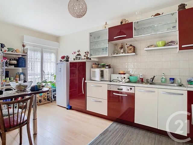 Afficher la photo en grand Appartement F3 à vendre - 3 pièces - 67.7 m2 - DINAN - 22 - BRETAGNE - Century 21 Agence De Bretagne