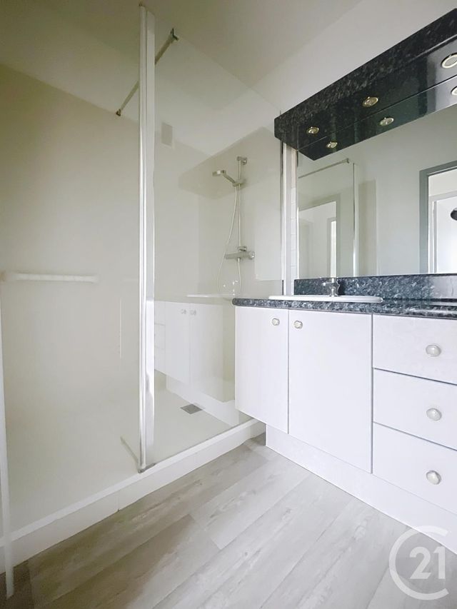 Appartement T3 à vendre - 3 pièces - 70.93 m2 - DINAN - 22 - BRETAGNE - Century 21 Agence De Bretagne