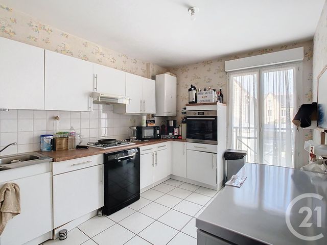 Appartement F4 à vendre - 4 pièces - 121.4 m2 - DINAN - 22 - BRETAGNE - Century 21 Agence De Bretagne