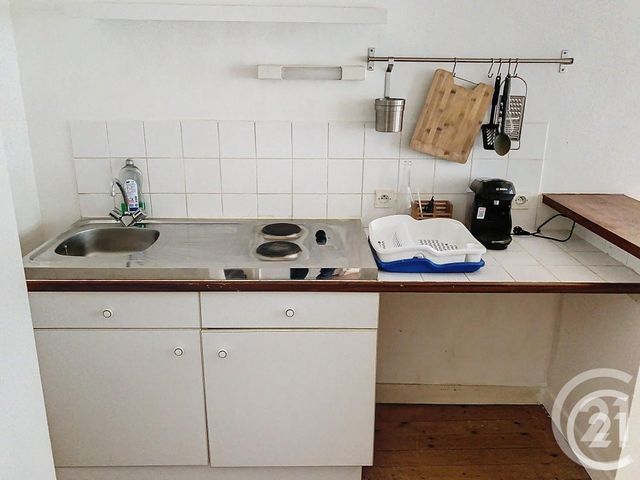 Appartement Studio à louer - 1 pièce - 28.37 m2 - DINAN - 22 - BRETAGNE - Century 21 Agence De Bretagne