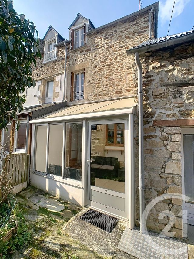 maison à vendre - 6 pièces - 102.44 m2 - JUGON LES LACS COMMUNE NOUVELLE - 22 - BRETAGNE - Century 21 Agence De Bretagne