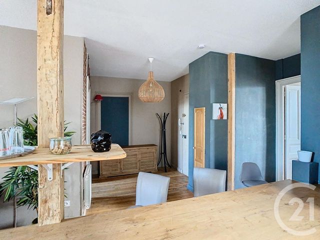 Afficher la photo en grand Appartement à vendre - 3 pièces - 63.31 m2 - DINAN - 22 - BRETAGNE - Century 21 Agence De Bretagne