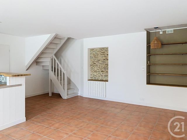 maison à louer - 4 pièces - 75.0 m2 - LANGROLAY SUR RANCE - 22 - BRETAGNE - Century 21 Agence De Bretagne