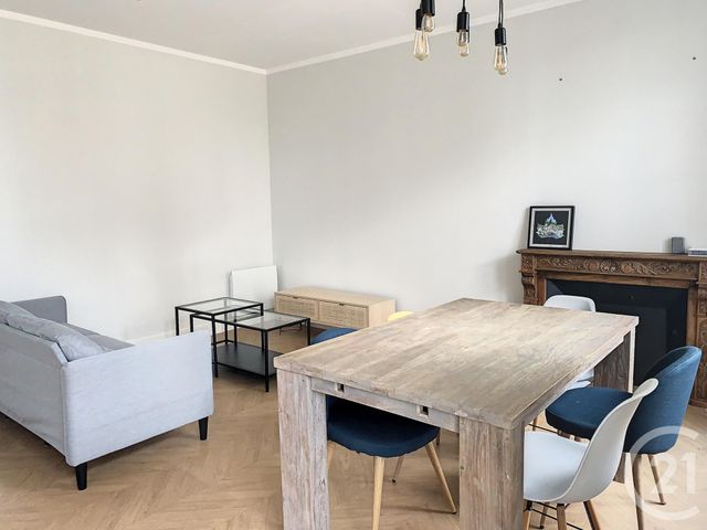 Appartement T3 à louer - 3 pièces - 61.65 m2 - DINAN - 22 - BRETAGNE - Century 21 Agence De Bretagne