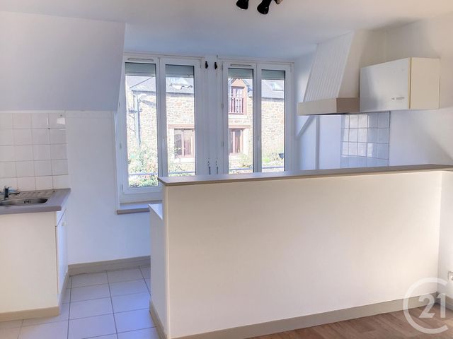 Appartement F2 à louer - 2 pièces - 27.0 m2 - PLANCOET - 22 - BRETAGNE - Century 21 Agence De Bretagne