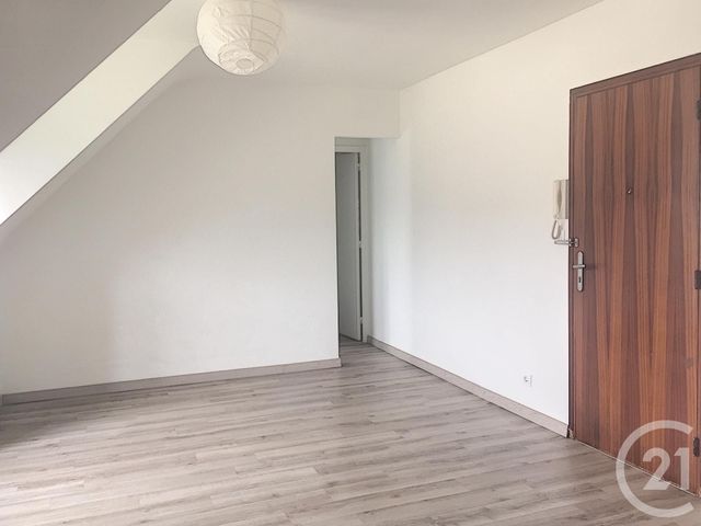 Appartement Studio à louer - 1 pièce - 25.0 m2 - DINAN - 22 - BRETAGNE - Century 21 Agence De Bretagne