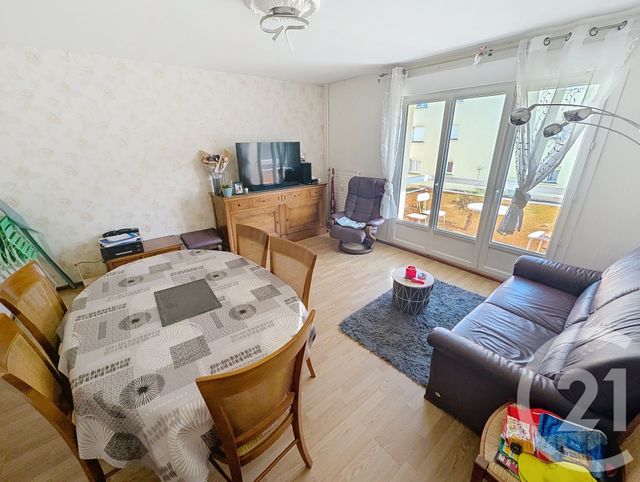 Afficher la photo en grand Appartement F3 à vendre - 3 pièces - 65.1 m2 - DINAN - 22 - BRETAGNE - Century 21 Agence De Bretagne