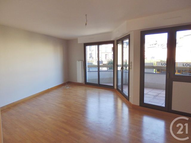 Appartement F3 à louer - 3 pièces - 71.52 m2 - DINAN - 22 - BRETAGNE - Century 21 Agence De Bretagne