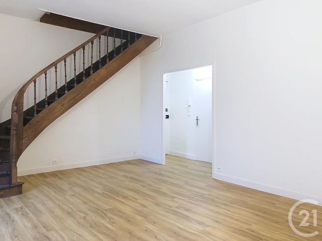 Appartement F3 à louer - 4 pièces - 95.49 m2 - PLANCOET - 22 - BRETAGNE - Century 21 Agence De Bretagne