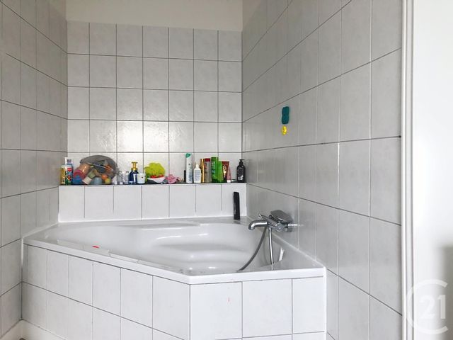 Appartement F3 à louer - 4 pièces - 95.49 m2 - PLANCOET - 22 - BRETAGNE - Century 21 Agence De Bretagne