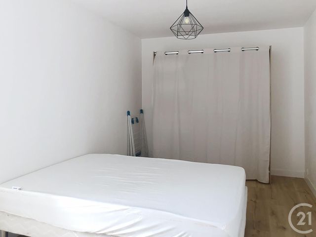 Appartement F2 à louer - 2 pièces - 47.0 m2 - PLANCOET - 22 - BRETAGNE - Century 21 Agence De Bretagne