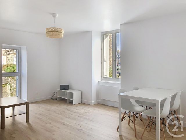 Appartement F2 à louer - 2 pièces - 47.0 m2 - PLANCOET - 22 - BRETAGNE - Century 21 Agence De Bretagne