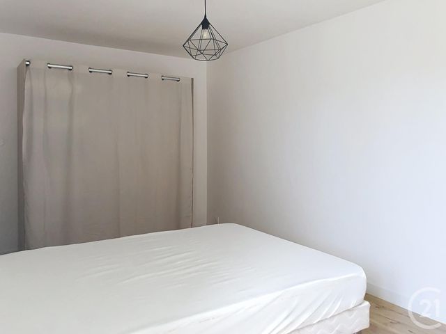 Appartement F2 à louer - 2 pièces - 47.0 m2 - PLANCOET - 22 - BRETAGNE - Century 21 Agence De Bretagne