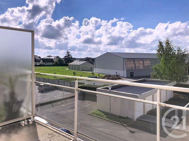 Appartement F2 à louer - 2 pièces - 53.06 m2 - LANVALLAY - 22 - BRETAGNE - Century 21 Agence De Bretagne