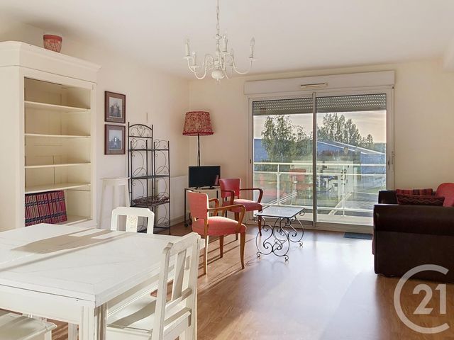 Appartement F2 à louer - 2 pièces - 53.06 m2 - LANVALLAY - 22 - BRETAGNE - Century 21 Agence De Bretagne