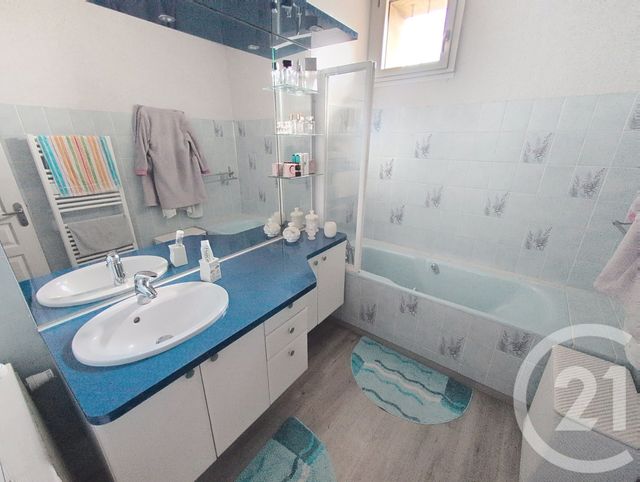 maison à vendre - 6 pièces - 142.7 m2 - LANVALLAY - 22 - BRETAGNE - Century 21 Agence De Bretagne