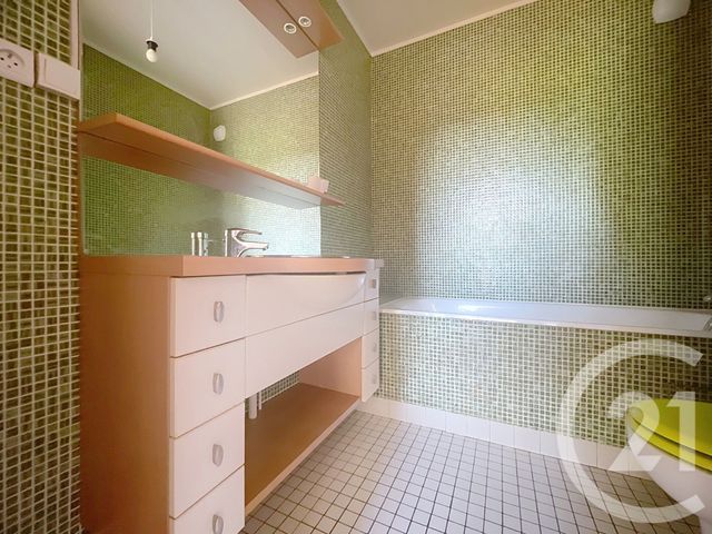 Appartement T2 à vendre - 2 pièces - 38.43 m2 - DINAN - 22 - BRETAGNE - Century 21 Agence De Bretagne