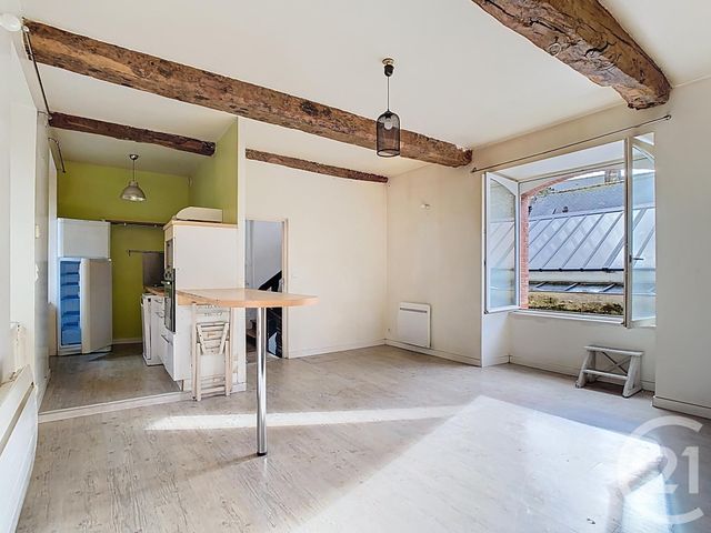 Afficher la photo en grand Appartement F3 à vendre - 3 pièces - 76.55 m2 - DINAN - 22 - BRETAGNE - Century 21 Agence De Bretagne