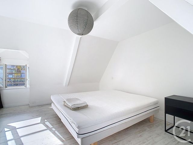 Afficher la photo en grand Appartement F3 à vendre - 3 pièces - 76.55 m2 - DINAN - 22 - BRETAGNE - Century 21 Agence De Bretagne