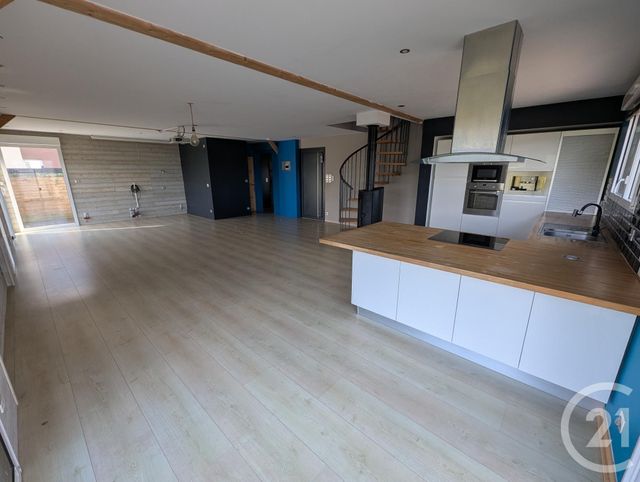 maison à louer - 5 pièces - 140.0 m2 - PLOUASNE - 22 - BRETAGNE - Century 21 Agence De Bretagne