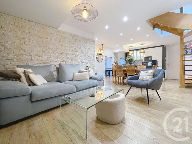 Appartement T3 à vendre - 3 pièces - 71.84 m2 - DINAN - 22 - BRETAGNE - Century 21 Agence De Bretagne