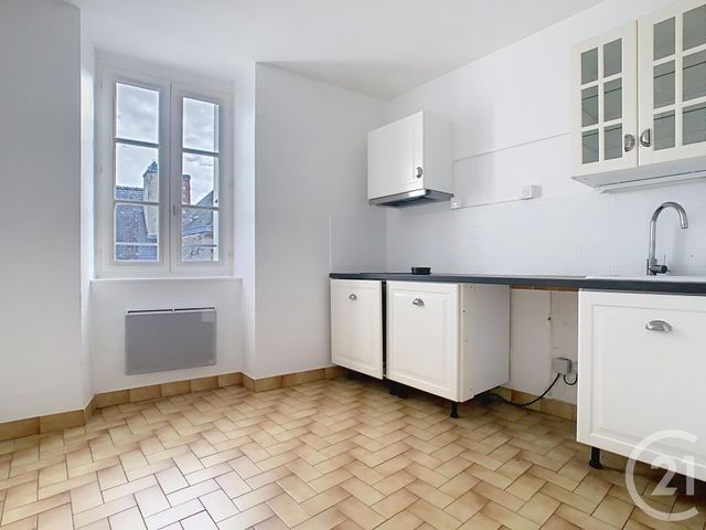 Appartement F2 à louer - 2 pièces - 34.85 m2 - DINAN - 22 - BRETAGNE - Century 21 Agence De Bretagne