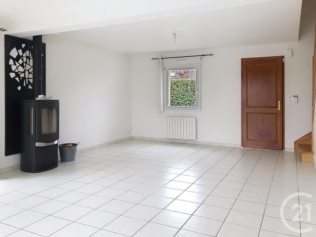 maison à louer - 5 pièces - 101.81 m2 - ST SAMSON SUR RANCE - 22 - BRETAGNE - Century 21 Agence De Bretagne