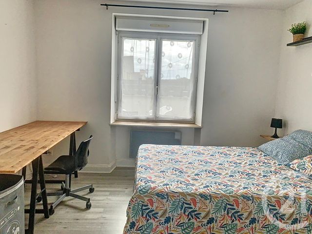 Afficher la photo en grand Appartement F2 à louer - 2 pièces - 26.5 m2 - DINAN - 22 - BRETAGNE - Century 21 Agence De Bretagne