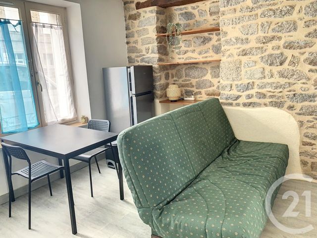 Afficher la photo en grand Appartement F2 à louer - 2 pièces - 26.5 m2 - DINAN - 22 - BRETAGNE - Century 21 Agence De Bretagne