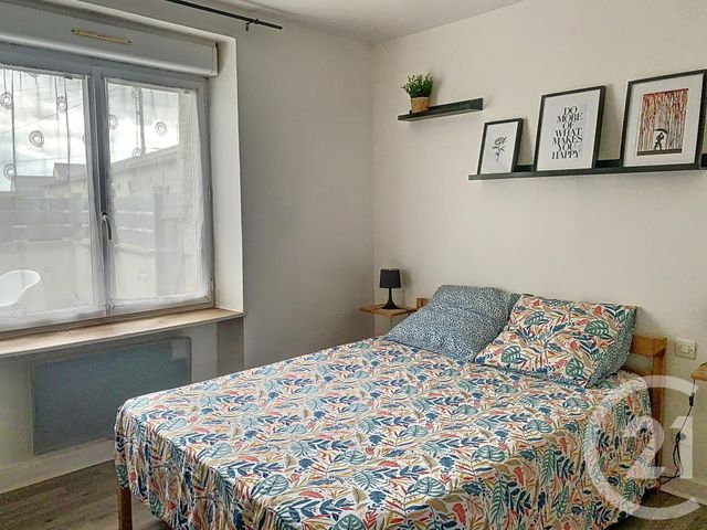 Afficher la photo en grand Appartement F2 à louer - 2 pièces - 26.5 m2 - DINAN - 22 - BRETAGNE - Century 21 Agence De Bretagne