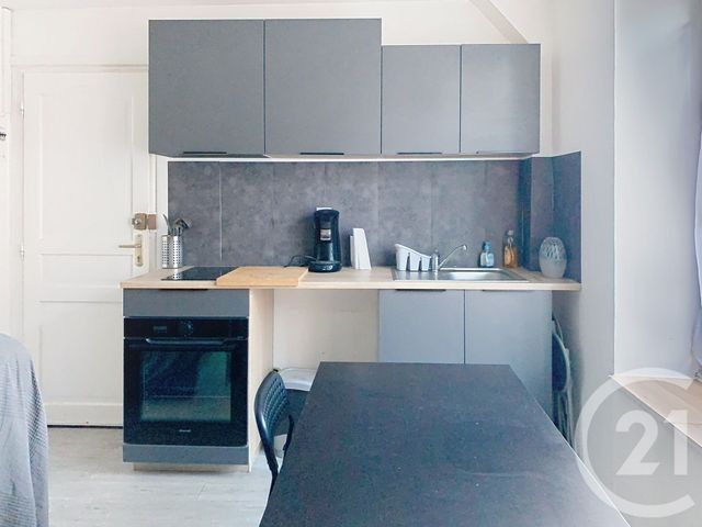 Appartement F2 à louer - 2 pièces - 26.5 m2 - DINAN - 22 - BRETAGNE - Century 21 Agence De Bretagne