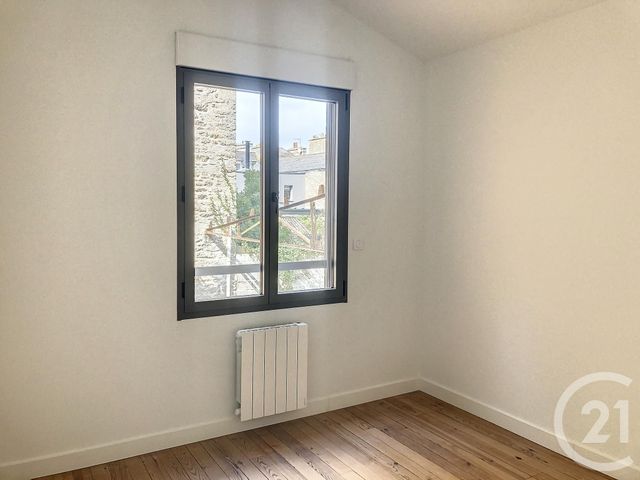 Appartement T2 à louer - 2 pièces - 44.77 m2 - DINAN - 22 - BRETAGNE - Century 21 Agence De Bretagne