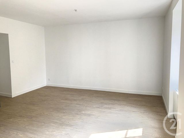 Appartement T2 à louer - 2 pièces - 44.77 m2 - DINAN - 22 - BRETAGNE - Century 21 Agence De Bretagne